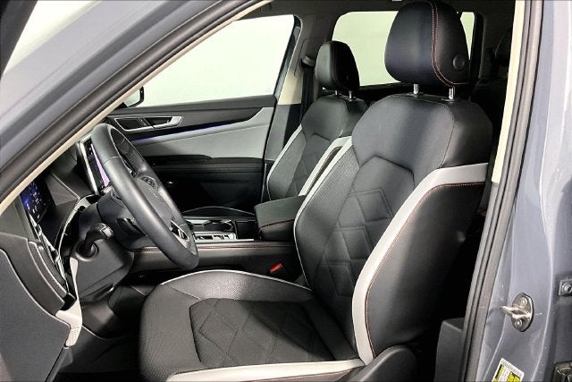 2024 Volkswagen Atlas 2.0T Peak Edition SEL