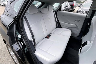2026 Hyundai KONA SE