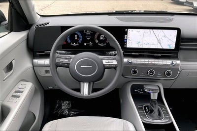 2026 Hyundai KONA SE