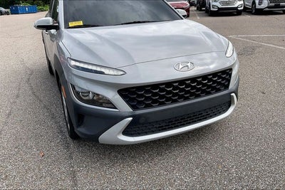 2022 Hyundai KONA SEL