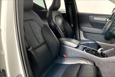 2023 Volvo XC40 Ultimate