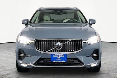 2023 Volvo XC60 B5 Plus Bright Theme