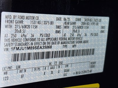 2025 Ford Expedition Platinum