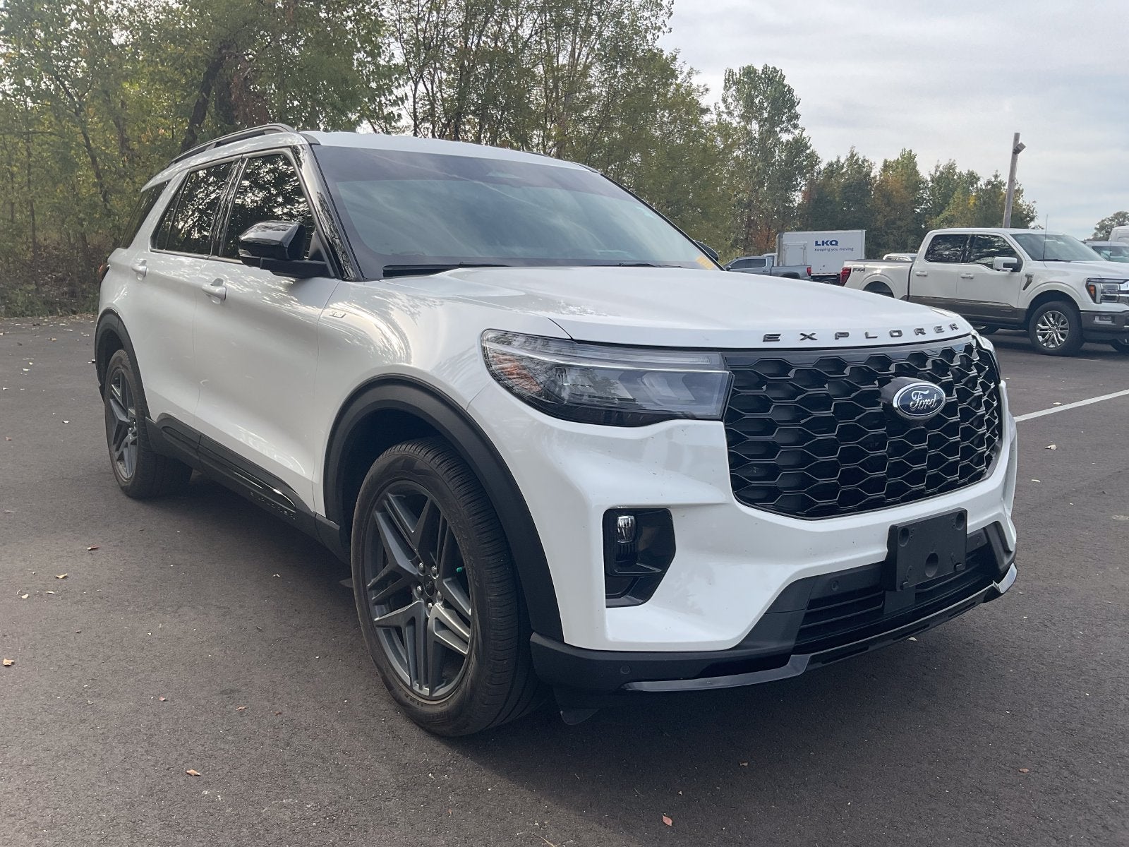 2025 Ford Explorer ST-Line