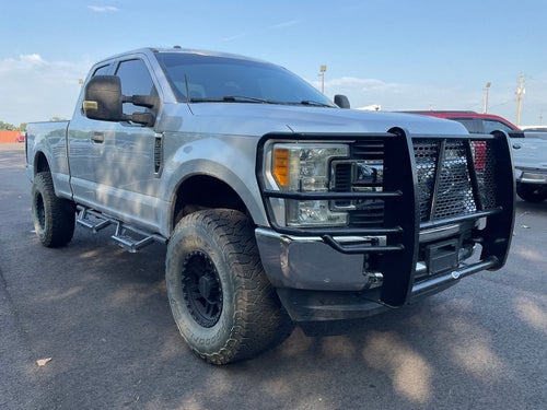2017 Ford F-250SD XLT