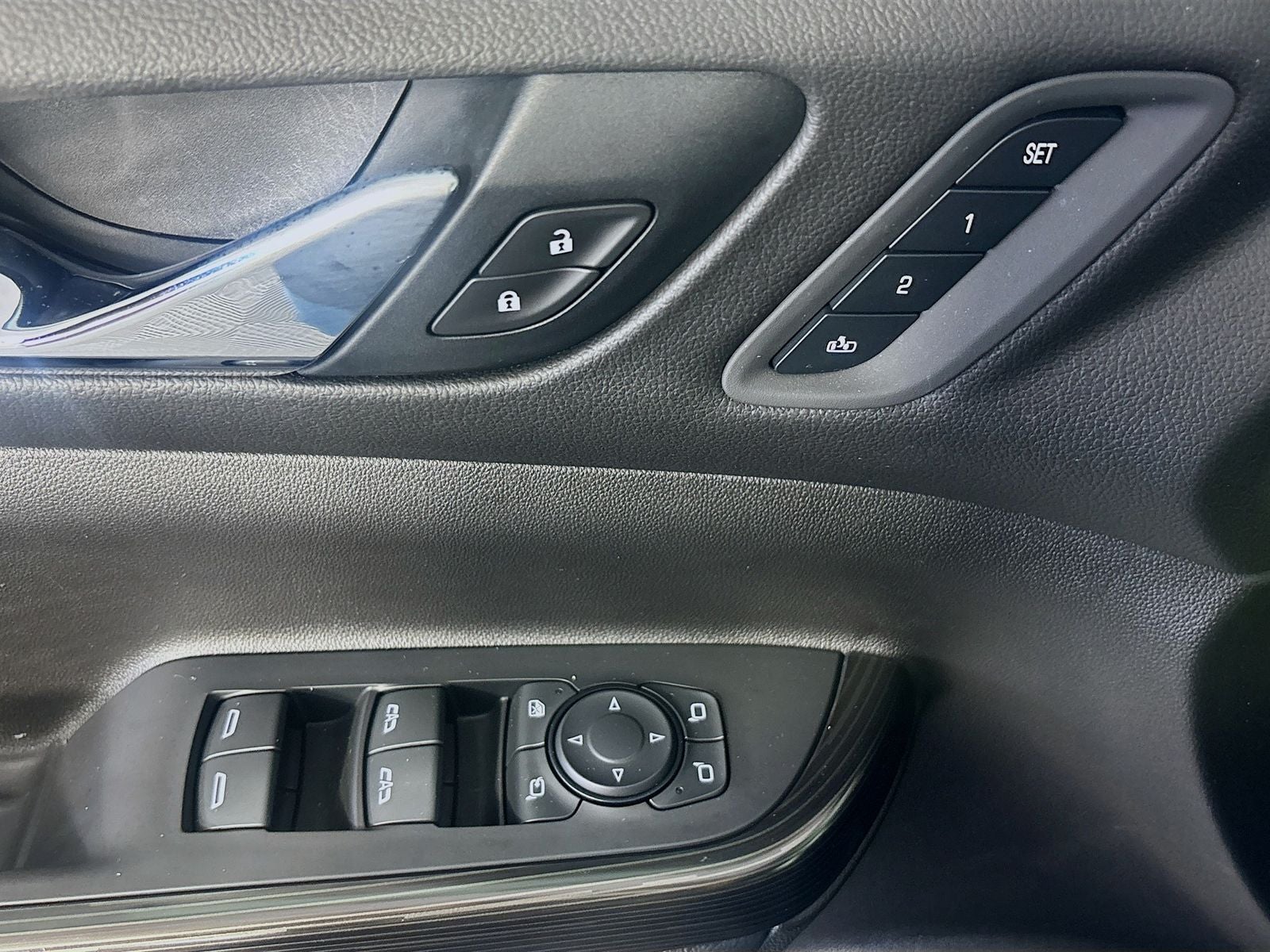 2021 GMC Acadia SLT