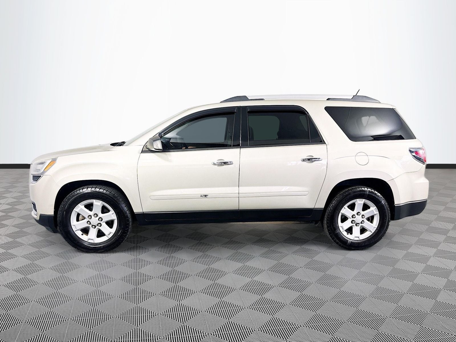 2013 GMC Acadia SLE-2
