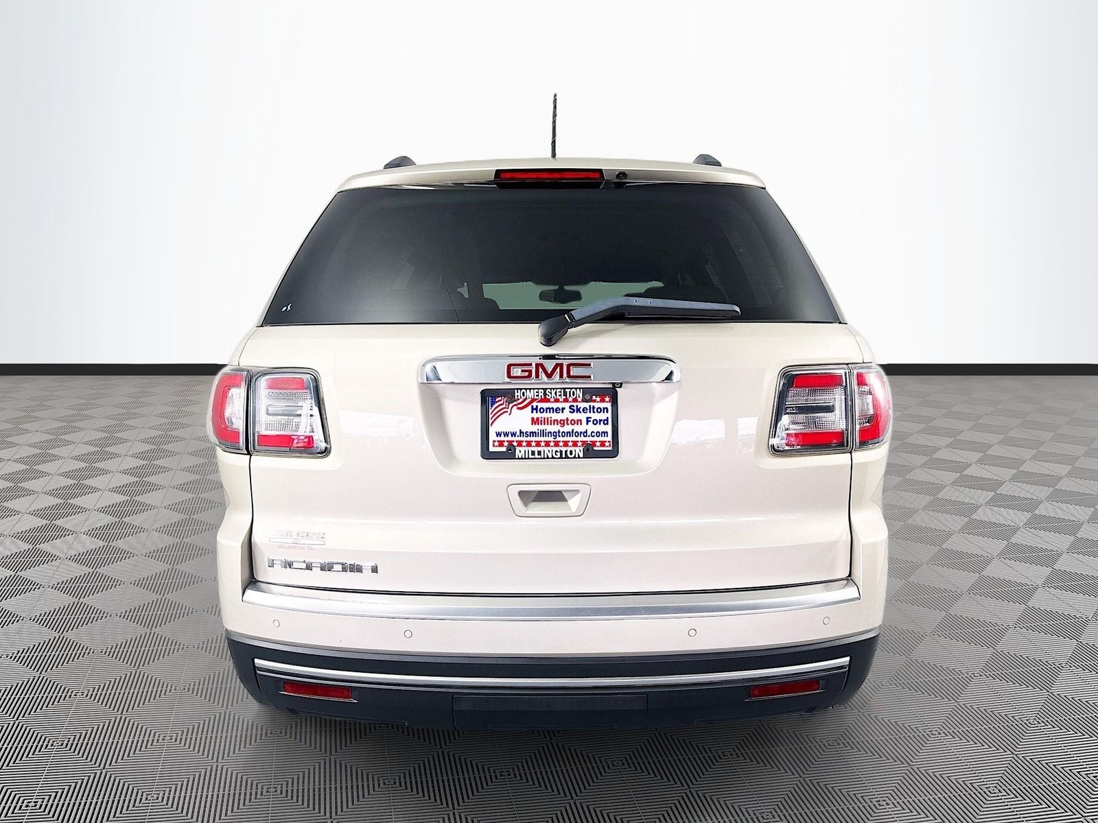2013 GMC Acadia SLE-2