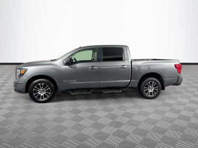 2021 Nissan Titan SV