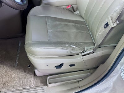 2012 Chrysler Town & Country Touring