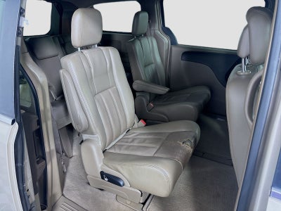 2012 Chrysler Town & Country Touring