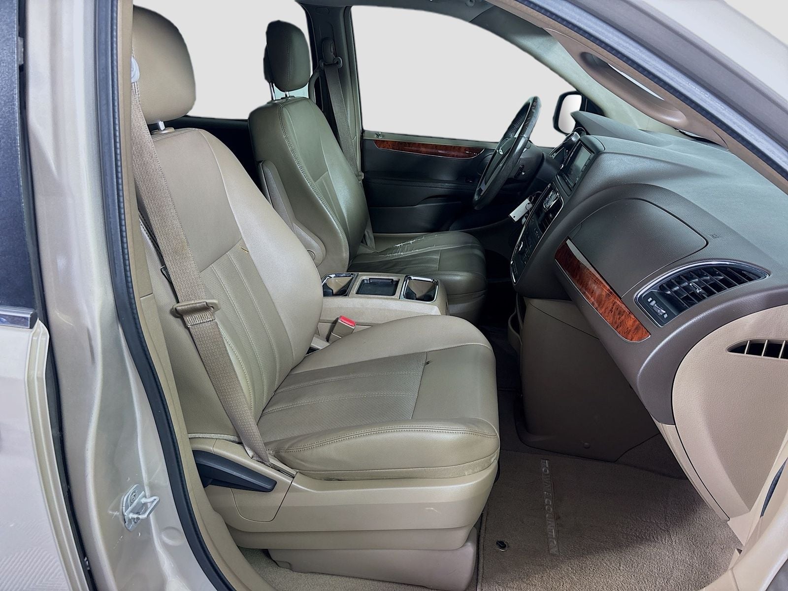 2012 Chrysler Town & Country Touring