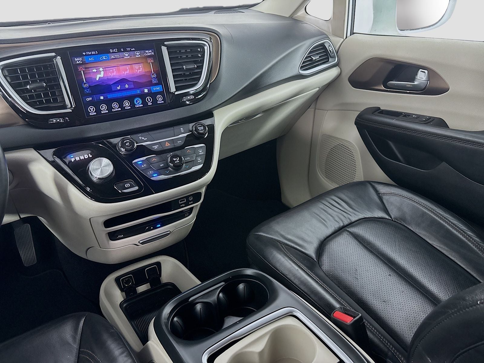 2017 Chrysler Pacifica Touring L Plus
