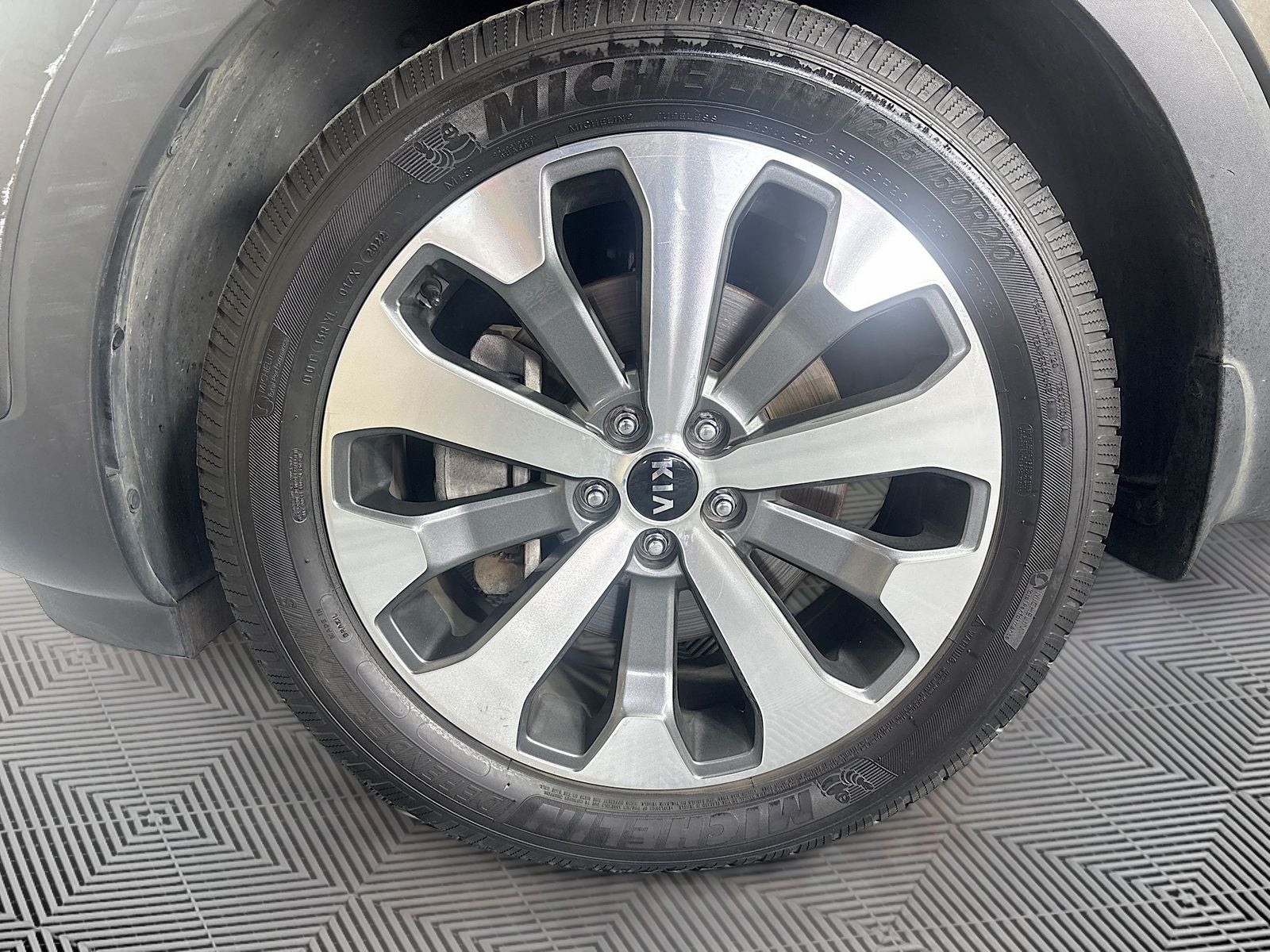 2020 Kia Telluride S