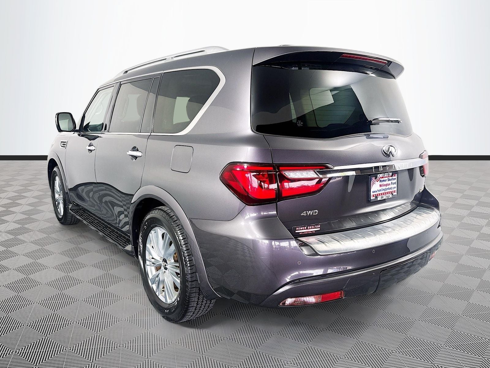 2024 INFINITI QX80 LUXE