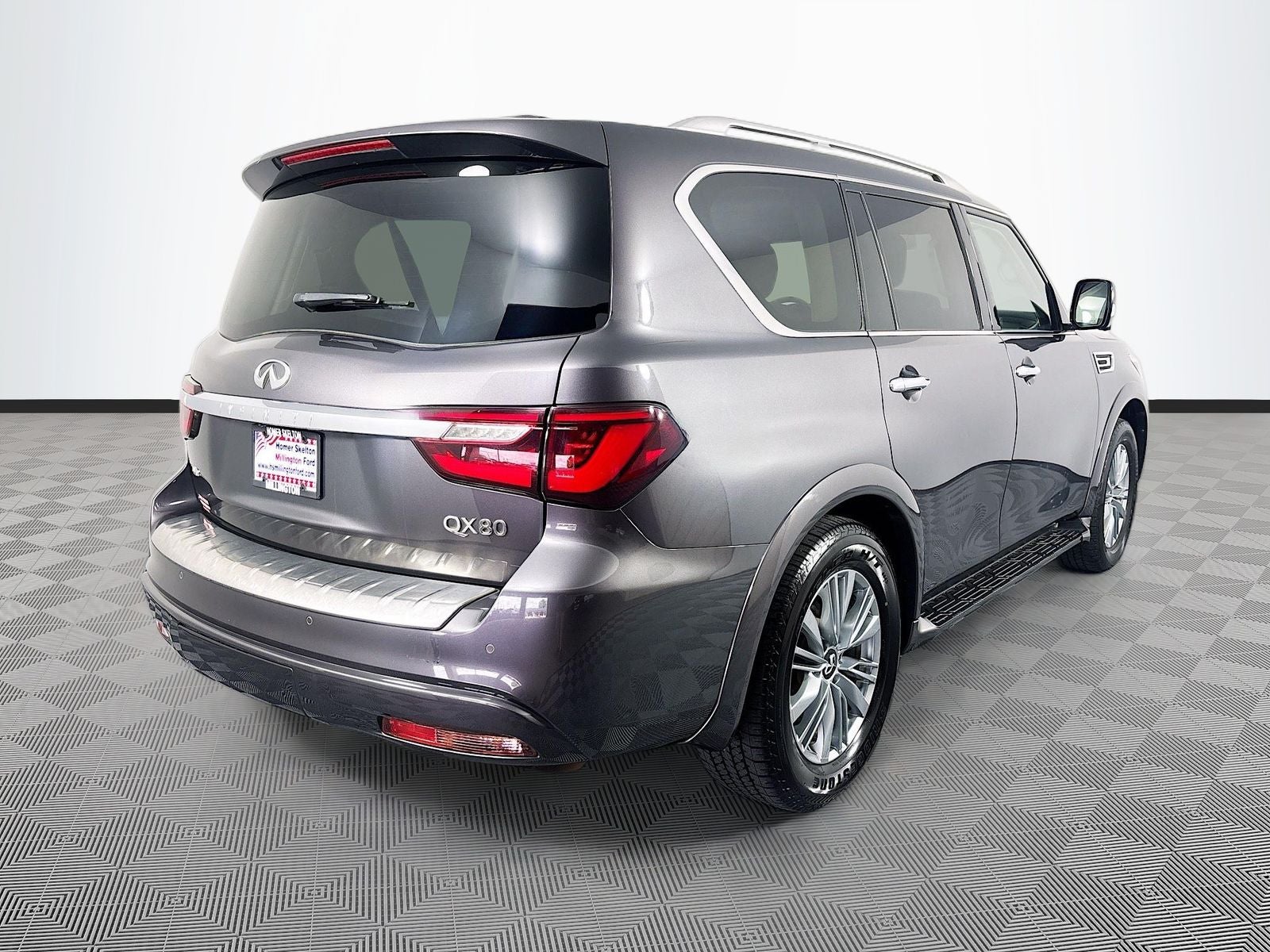 2024 INFINITI QX80 LUXE