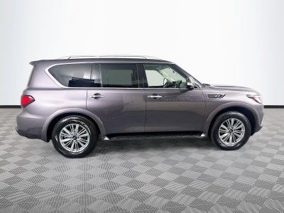 2024 INFINITI QX80 LUXE