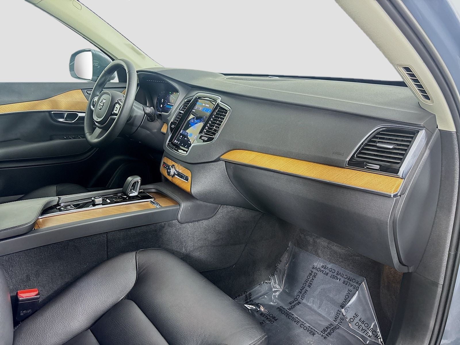 2023 Volvo XC90 B6 Plus 7-Seater