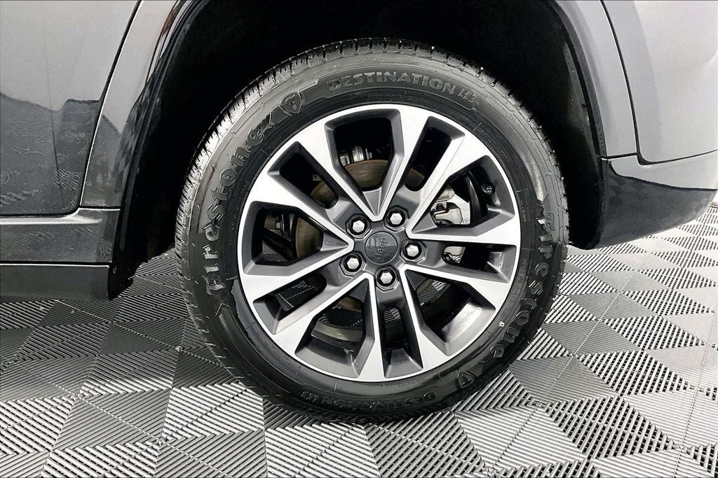 2024 Jeep Grand Cherokee Overland