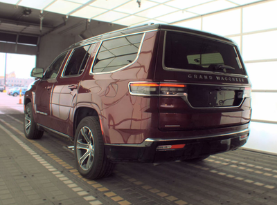 2023 Jeep Grand Wagoneer Base