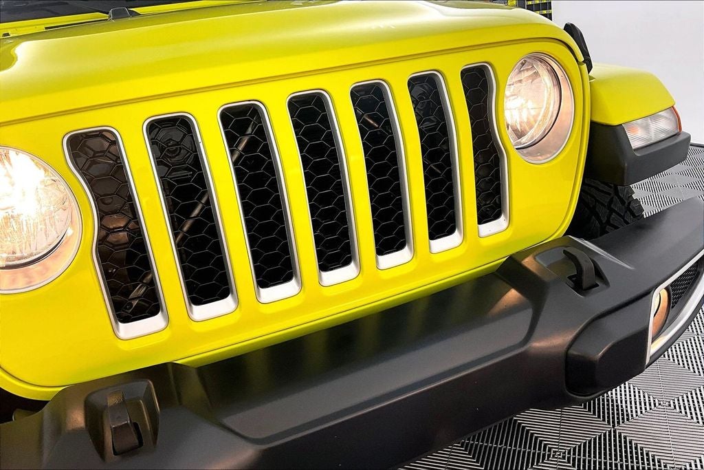 2023 Jeep Gladiator Overland