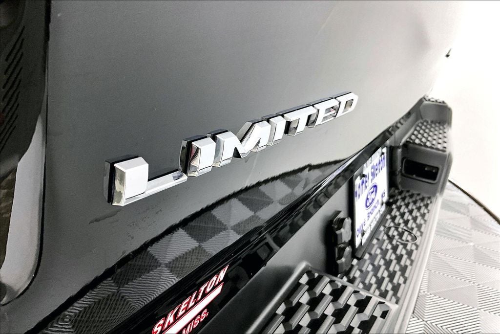 2025 RAM 1500 Limited