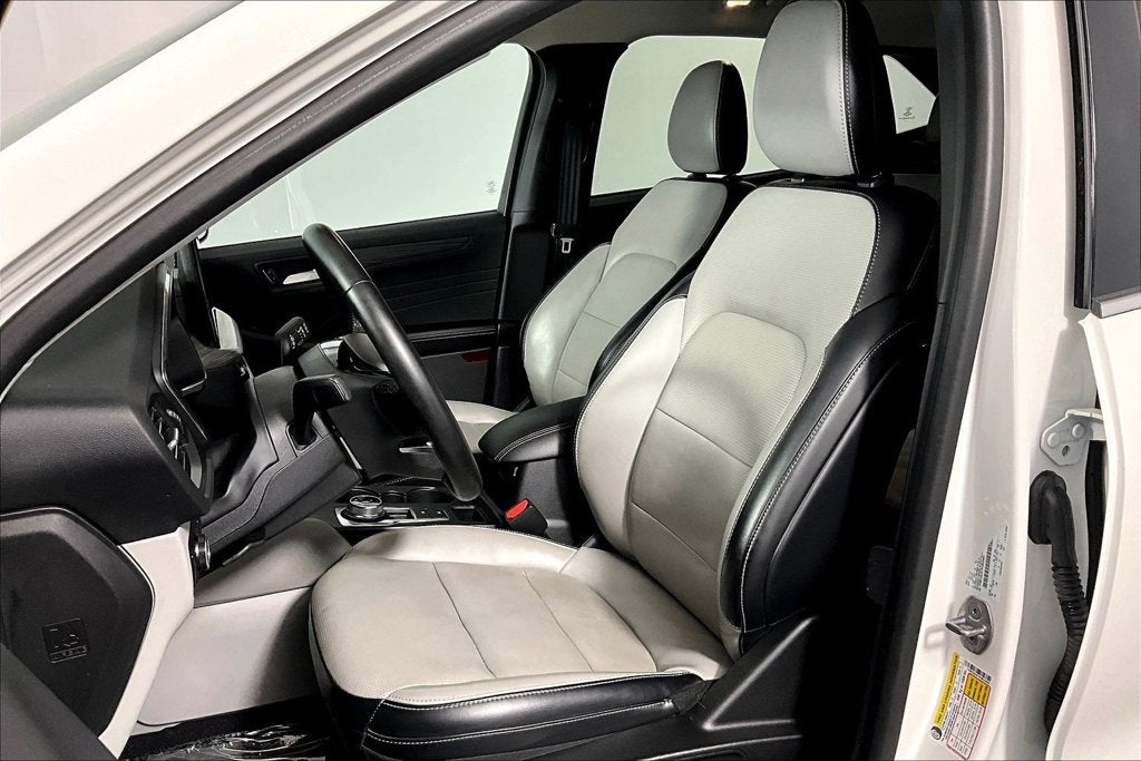 2023 Ford Escape Platinum
