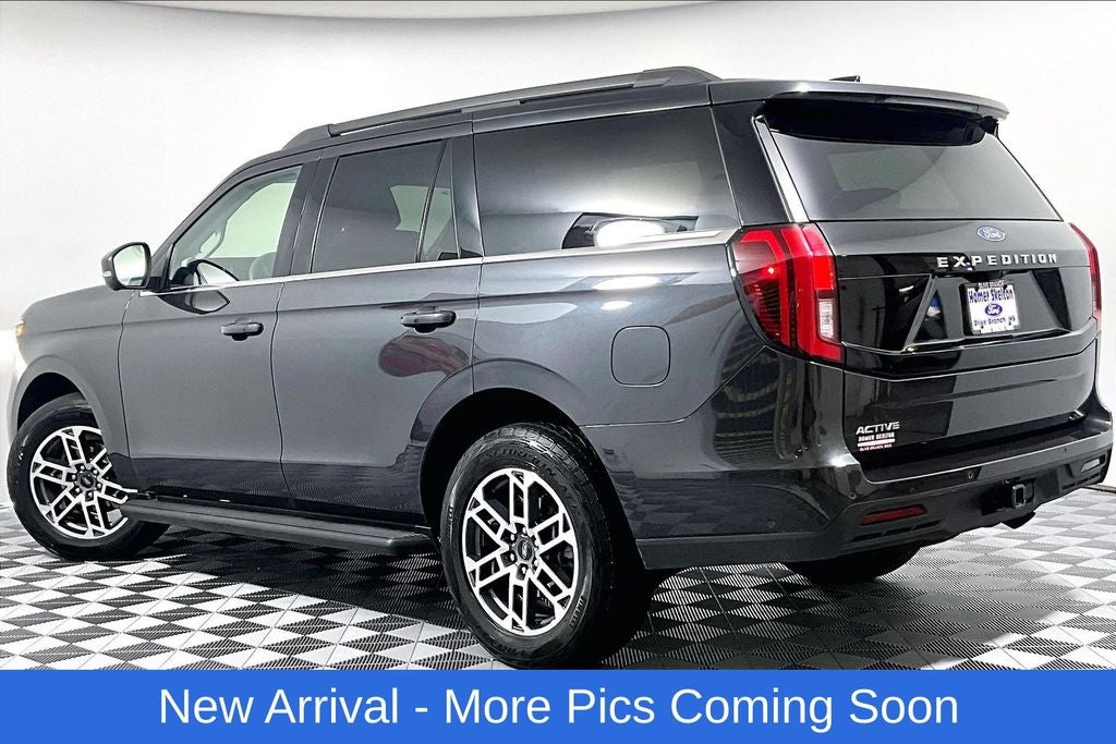 2025 Ford Expedition Active