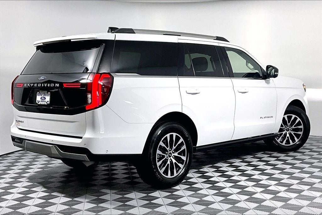 2025 Ford Expedition Platinum
