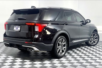 2025 Ford Explorer Platinum