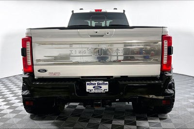 2025 Ford F-450SD King Ranch DRW