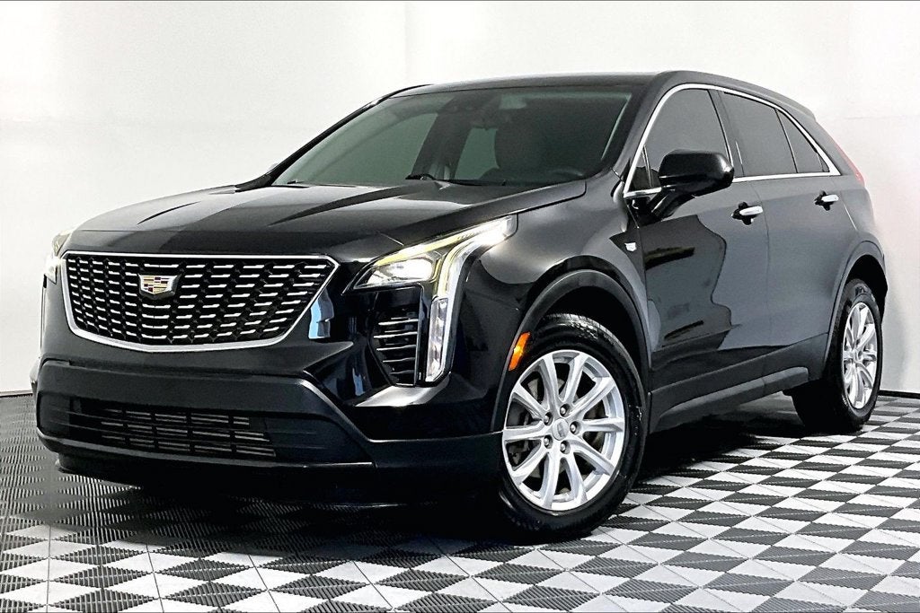 2023 Cadillac XT4 Luxury