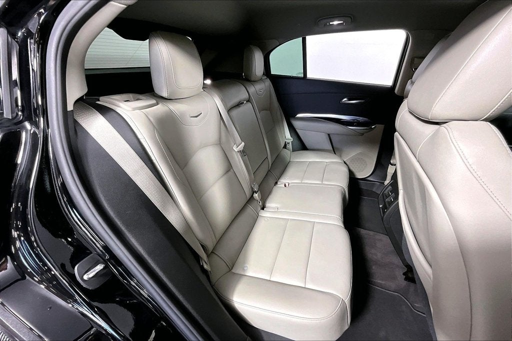 2023 Cadillac XT4 Luxury
