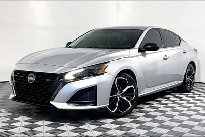 2023 Nissan Altima 2.5 SR