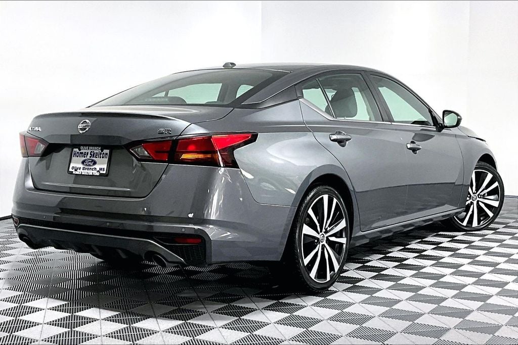 2020 Nissan Altima 2.5 SR