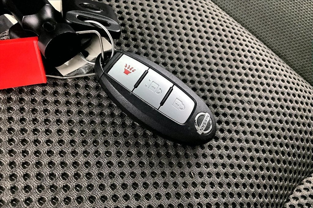 2021 Nissan Frontier SV