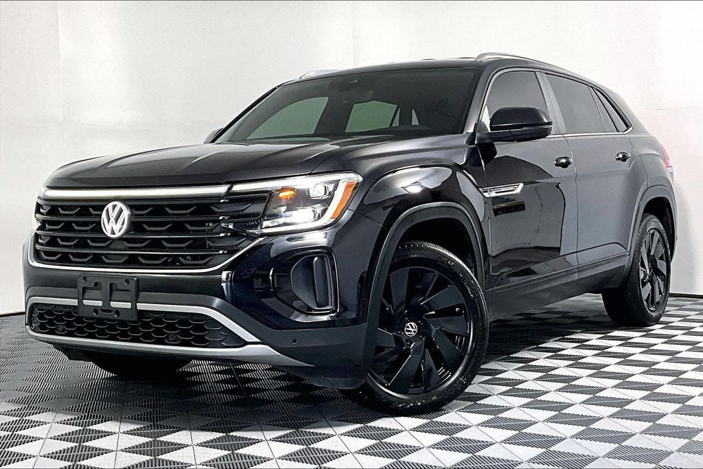 2024 Volkswagen Atlas Cross Sport 2.0T SE w/Technology