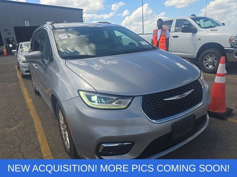 2021 Chrysler Pacifica Touring L
