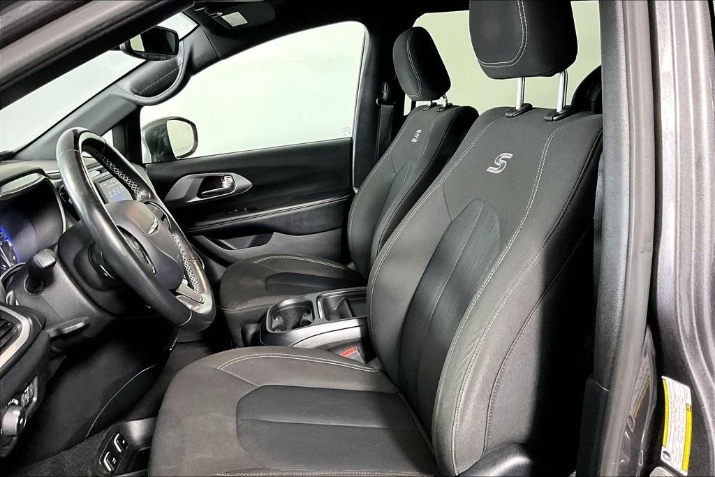 2020 Chrysler Pacifica Touring