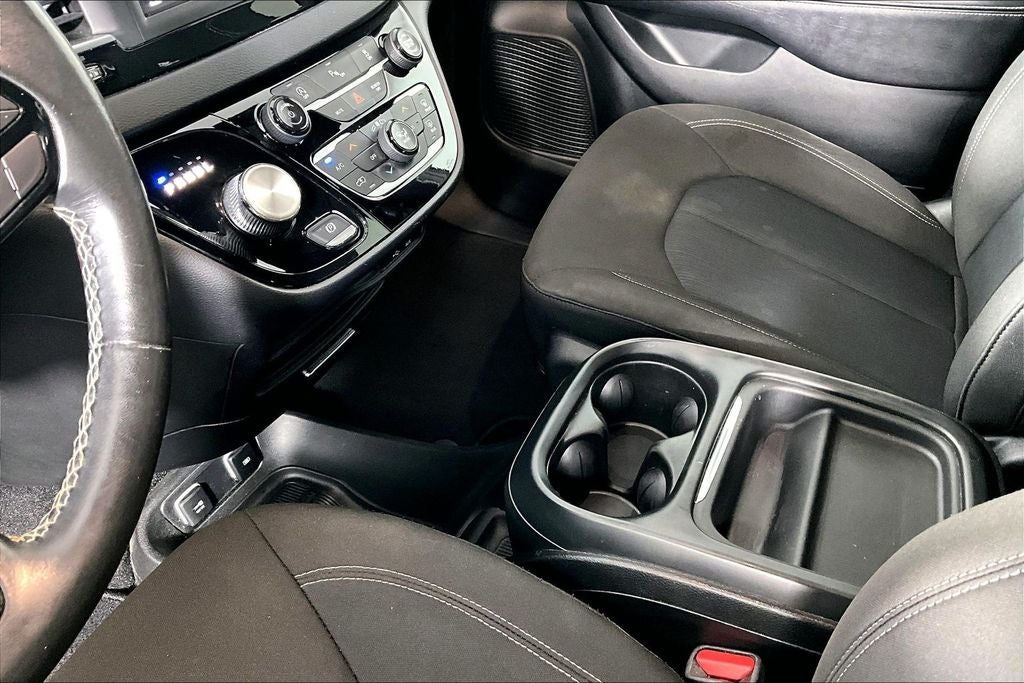 2020 Chrysler Pacifica Touring