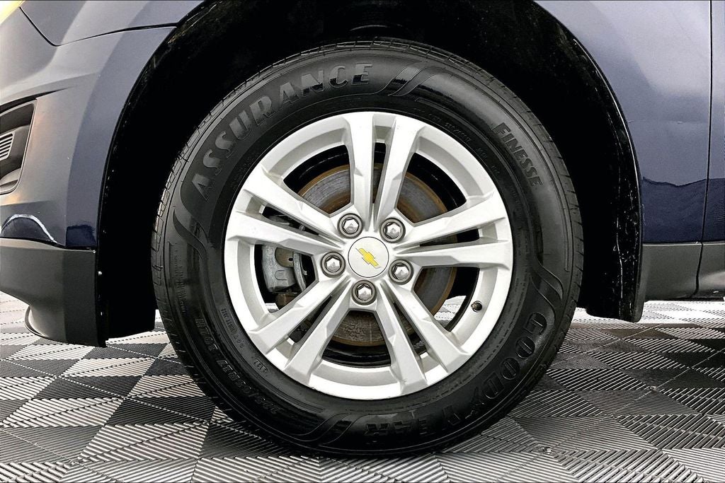 2017 Chevrolet Equinox LS - Photo 8