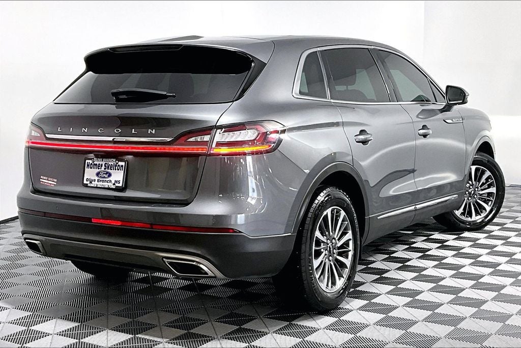 2023 Lincoln Nautilus Reserve