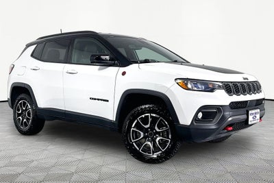 2025 Jeep Compass Trailhawk