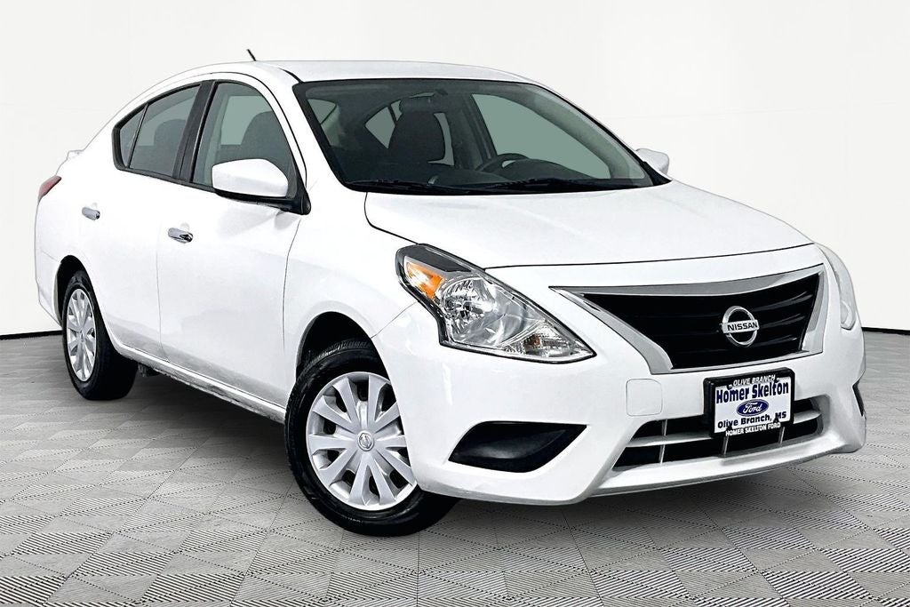 2019 Nissan Versa 1.6 SV