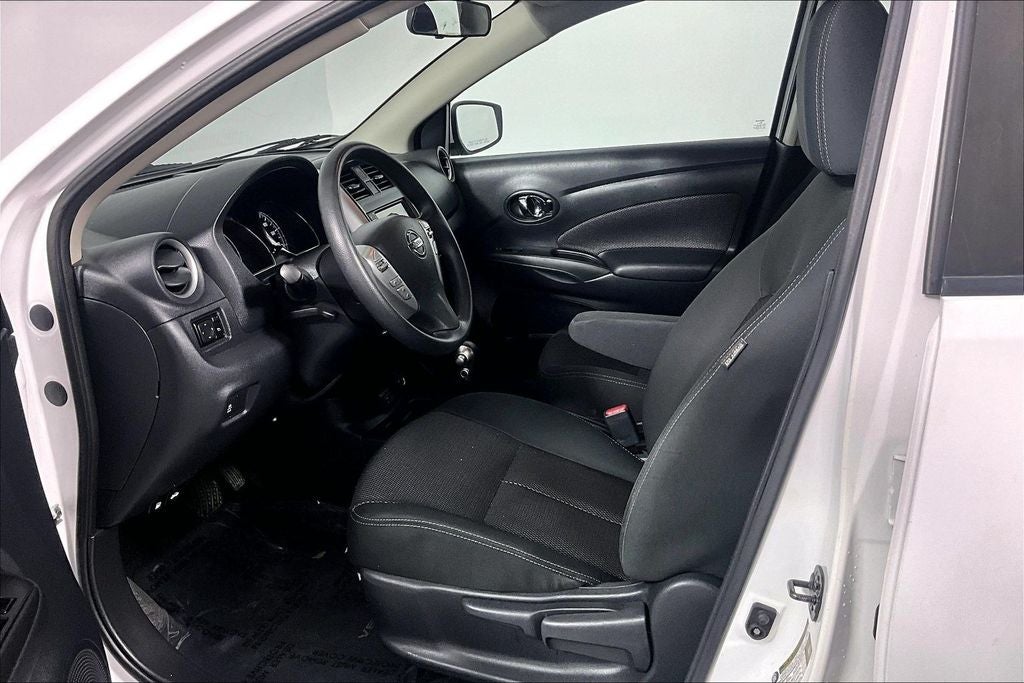 2019 Nissan Versa 1.6 SV