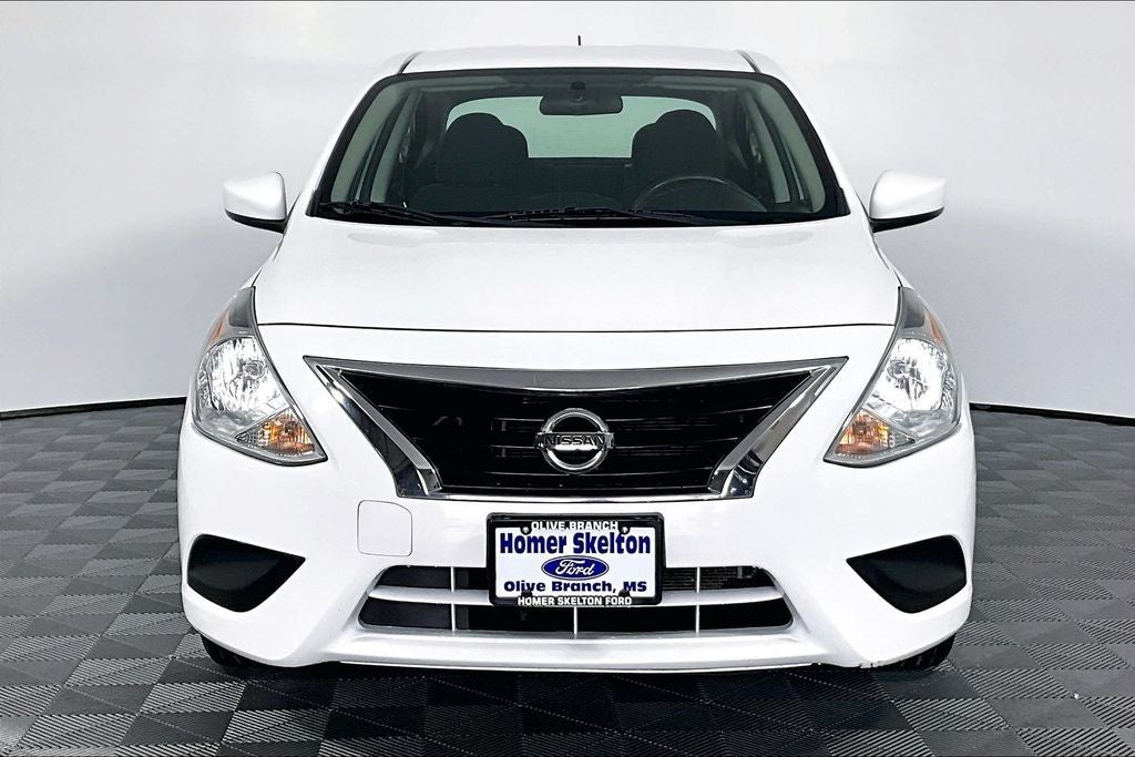 2019 Nissan Versa 1.6 SV