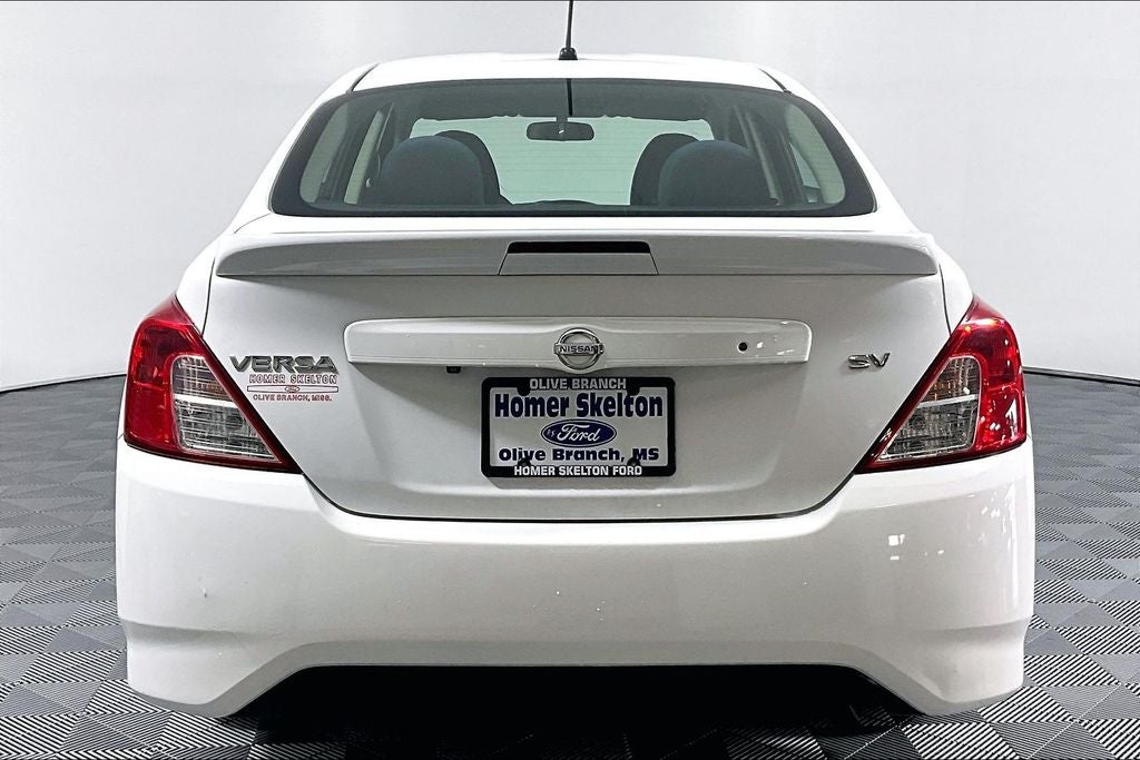 2019 Nissan Versa 1.6 SV