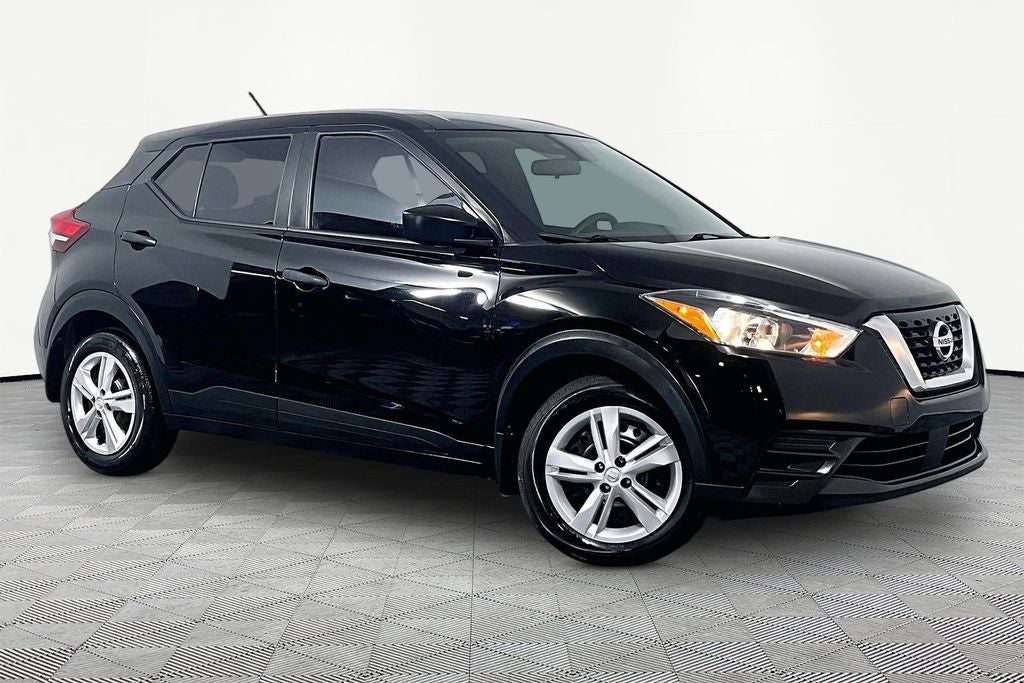 2020 Nissan Kicks S