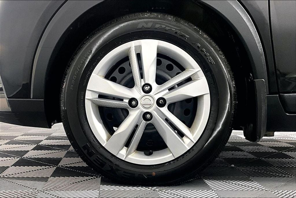 2020 Nissan Kicks S