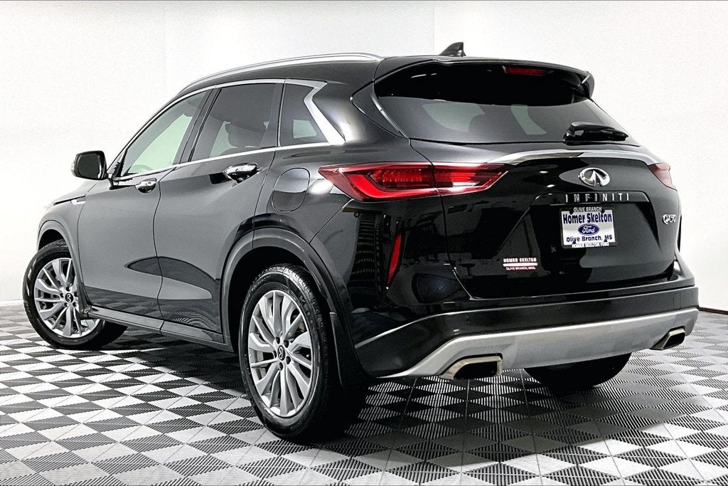 2023 INFINITI QX50 LUXE